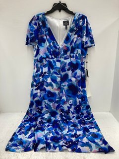 ADRIANNA PAPELL PRINTED CHIFFON MIDI DRESS IN BLUE UK SIZE 18 RRP: £ 159.00: LOCATION - H 1
