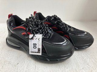 RONA SHOES BLACK STEEL TOE TRAINERS IN BLACK UK SIZE 5: LOCATION - J4
