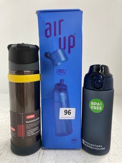 3 X ASSORTED ITEMS TO INCLUDE MOUNTAIN WAREHOUSE BPA FREE PUSH LID WATER BOTTLE 500ML: LOCATION - J5