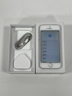 APPLE IPHONE SE 16 GB SMARTPHONE IN WHITE: MODEL NO A1723 (BOXED WITH CHARGING CABLE & PLUG) NETWORK UNLOCKED [JPTM113131]