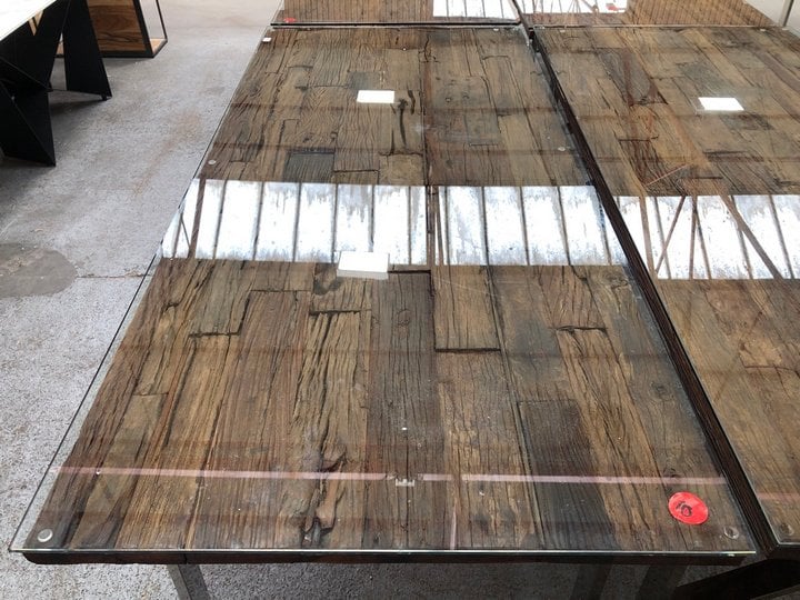 John Pye Auctions FURNITURE VILLAGE CHENNAI RAILWAY SLEEPER 220CM