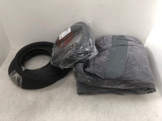 QTY OF ASSORTED ITEMS TO INCLUDE EMBROIDERED RUBBER STEERING WHEEL COVER IN BLACK: LOCATION - D17
