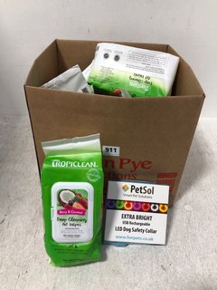 BOX OF ASSORTED ITEMS TO INCLUDE QTY OF TROPICLEAN BERRY AND COCONUT DEEP CLEANING PET WIPES: LOCATION - B19