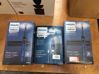 2 X PHILIPS 9000 DIAMOND CLEAN ELECTRIC TOOTHBRUSHES TO ALSO INCLUDE PHILIPS 6100 PROTECTIVE CLEAN ELECTRIC TOOTHBRUSH: LOCATION - A5T2