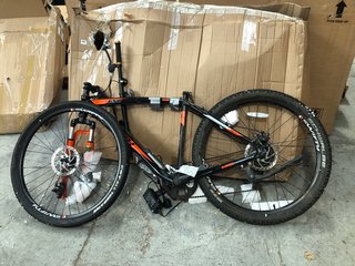 SWIFT AT650 BICYCLE: LOCATION - B8