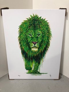 (COLLECTION ONLY) MALACHITE BOUTQIUE CANVAS ROBERT OXLEY-LION (MEDIUM) – RRP £595.00: LOCATION - A1