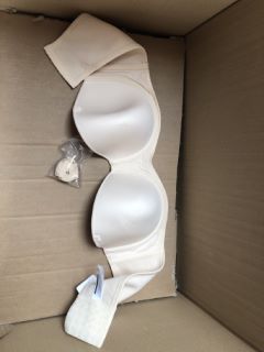 QTY OF ASSORTED ITEMS TO INCLUDE BLACK WOMENS BRA RRP £500: LOCATION - E