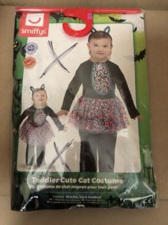 QTY OF ASSORTED KIDS COSTUMES TO INCLUDE TODDLER CUTE CAT COSTUME SIZE SMALL RRP £100: LOCATION - H