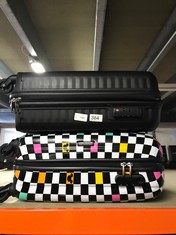 2X AMERICAN TOURISTER SUITCASES: LOCATION - B2