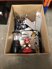 QTY OF ITEMS TO INCLUDE MARIO KART FIGURE: LOCATION - B2