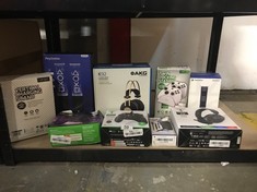 QTY OF ITEMS TO INCLUDE VENOM COOL AND CHARGE XBOX SERIES S CONSOLE STAND (XBOX SERIES S): LOCATION - BACK RACK