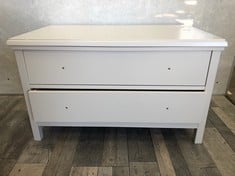 BEDSIDE CHEST OF DRAWERS 2 DRAWER WHITE : LOCATION - FLOOR (COLLECTION OR OPTIONAL DELIVERY AVAILABLE)