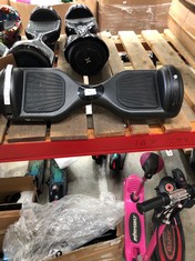 BALANCE SCOOTER 2 WHEELED HOVERBOARD:: LOCATION - RACK B(COLLECTION ONLY)