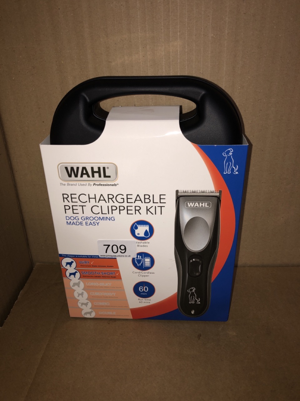 John Pye Auctions QTY OF PET ITEMS TO INCLUDE WAHL RECHARGEABLE PET