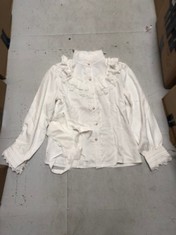 QTY OF CLOTHING TO INCLUDE LADIES WHITE BLOUSE WHITE SIZE MEDIUM : LOCATION - C RACK