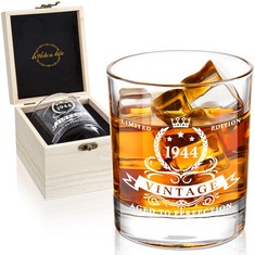 18 X LIGHTEN LIFE 61ST BIRTHDAY GIFTS FOR MEN,1963 WHISKEY GLASS IN VALUED WOODEN BOX,WHISKEY BOURBON GLASS FOR 61 YEARS OLD DAD,HUSBAND,FRIEND,12 OZ OLD FASHIONED GLASS - TOTAL RRP £195:: LOCATION -
