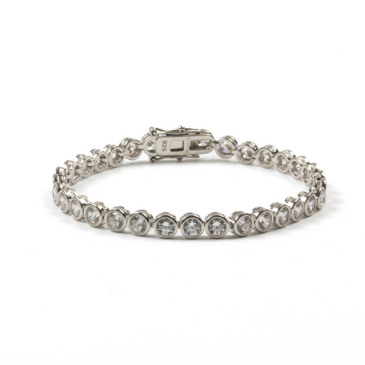 Silver Clear Stone Line Bracelet, 18cm, 12.9g (VAT Only Payable on Buyers Premium)