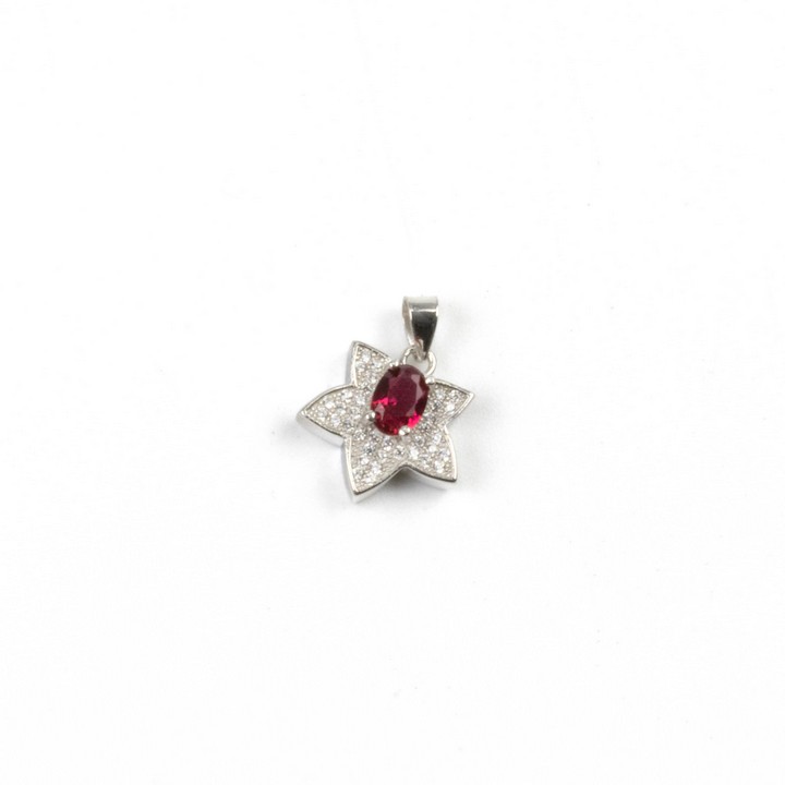 Silver Red Oval-cut Stone and Clear Stone Pavé Star Pendant, 2cm, 3g (VAT Only Payable on Buyers Premium)
