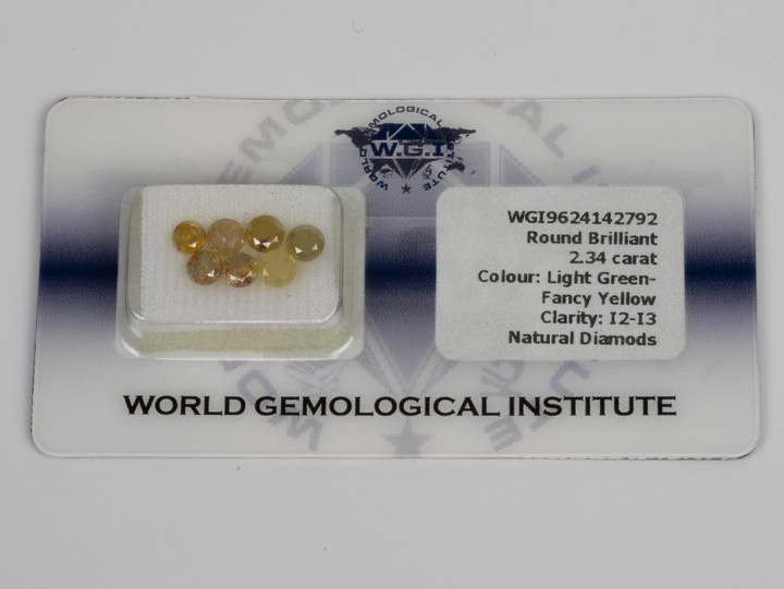 2.34ct Diamond Natural Round Brilliant-cut Parcel of Seven Gemstones, Light Green-Fancy Yellow, Clarity I2-I3 Report WGI9624142792.  Auction Guide: £450-£550
