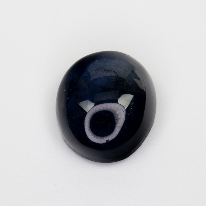 5.30ct Natural Sapphire Star Cabochon Oval-cut Single Gemstone, 11.45x9.36mm.  Auction Guide: £150-£200