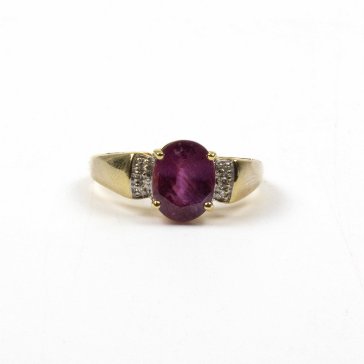 18ct Yellow Gold 2.20ct Ruby and 0.12ct Diamond Ring, Size N, 4.7g. Colour G-H, Clarity Si1.  Auction Guide: £1,000-£1,500 (VAT Only Payable on Buyers Premium)