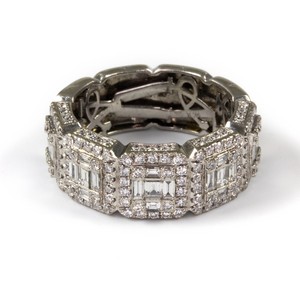 9K White 1.35ct Diamond Cluster Band Ring, Size S, 7.2g.  Auction Guide: £350-£450 (VAT Only Payable on Buyers Premium)