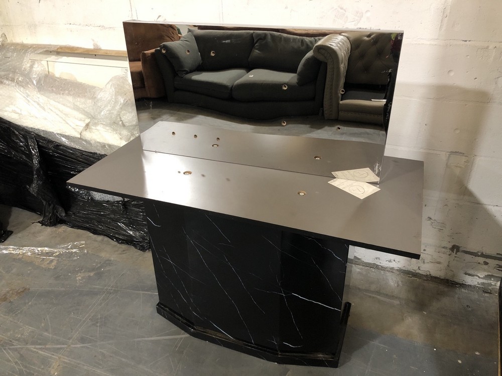 John Pye Auctions NAPLES MARBLE DINING TABLE IN BLACK (MISSING TABLE