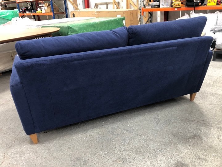 John Pye Auctions JOHN LEWIS & PARTNERS BAILEY HIGH BACK LARGE 3