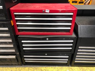 2 X 3 DRAWER TOOLBOX IN BLACK TO INCLUDE 3 DRAWER TOOLBOX IN RED: LOCATION - B6