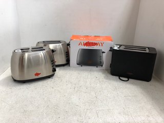 4 X JOHN LEWIS & PARTNERS 2-SLICE TOASTERS IN BLACK AND SILVER: LOCATION - H12