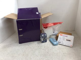 QTY OF ASSORTED ITEMS TO INCLUDE PURPLE BINDER FILES AND JUE-FISH CLEAN AS NEW PROTECTIVE KITCHEN CLEANER: LOCATION - H14