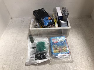 QTY OF ASSORTED ITEMS TO INCLUDE MAGIC WATER BOOK: LOCATION - H16
