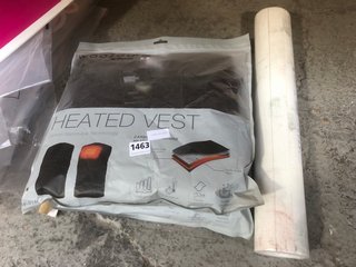 3 X ASSORTED ITEMS TO INCLUDE WOOZOO HEATED VESTS: LOCATION - E7