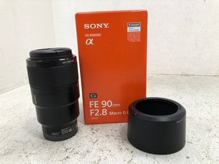 SONY SEL90M28G 90MM CAMERA LENS RRP - £679: LOCATION - E1 FRONT