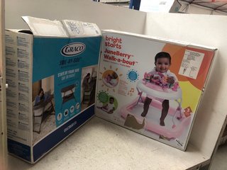 2 X ASSORTED BABY ITEMS TO INCLUDE GRACO SIDE BY SIDE BEDSIDE BASSINET: LOCATION - H7