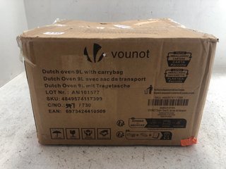 VOUNOT 9L DUTCH OVEN WITH CARRY BAG: LOCATION - H8