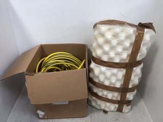 2 X ASSORTED ITEMS TO INCLUDE LARGE HOSE PIPE: LOCATION - G8
