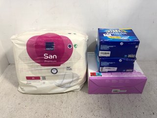 4 X ASSORTED SANITARY ITEMS TO INCLUDE 2 X TAMPAX PEARL TAMPON PACKS: LOCATION - G5