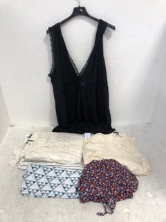 QTY OF ASSORTED WOMENS CLOTHING TO INCLUDE RIVER ISLAND LACE STRAP V NECK VEST IN BLACK SIZE: 50/52 EU: LOCATION - G1 FRONT