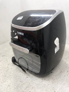TOWER XPRESS PRO 5 IN 1 DIGITAL 11L AIR FRYER OVEN: LOCATION - F6