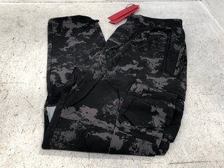 REPRESENT POLYESTER/NYLON 247 PANTS IN BLACK CAMOUFLAGE SIZE: M: LOCATION - F13