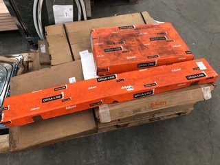 PALLET OF ASSORTED KITCHEN UNIT FIXTURES AND FITTINGS: LOCATION - A7