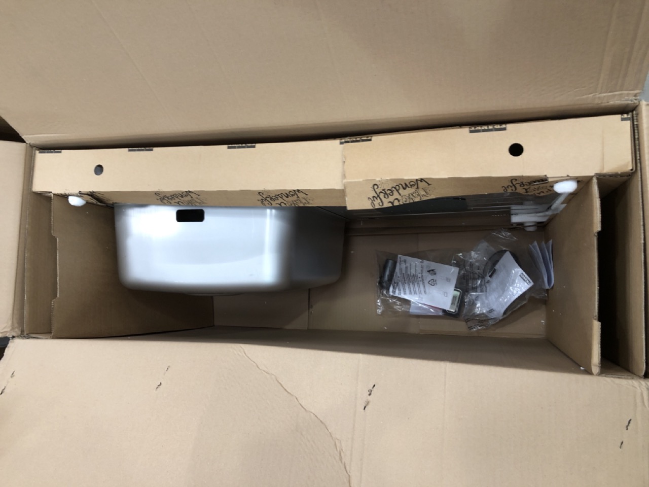 John Pye Auctions FRANKE MAKE IT WONDERFUL SINK RRP £274 LOCATION