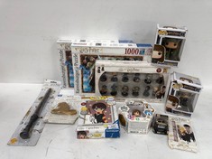 10 X MISCELLANEOUS HARRY POTTER ITEMS INCLUDING FUNKO POP .