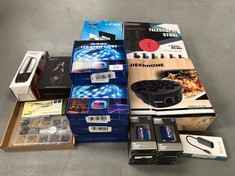 14 X MISCELLANEOUS HOUSEHOLD ITEMS INCLUDING LED STRIPS .