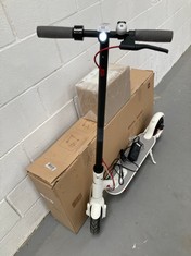 ELECTRIC SCOOTER XIAOMI ELECTRIC SCOOTER WHITE, GREY AND RED COLOUR.