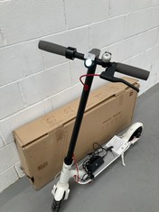 ELECTRIC SCOOTER XIAOMI ELECTRIC SCOOTER WHITE, BLACK AND GREY COLOUR.