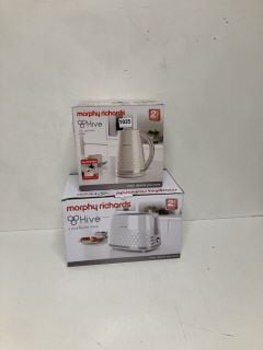 2 X MORPHY RICHARDS HIVE ITEMS TO INCLUDE KETTLE AND TOASTER