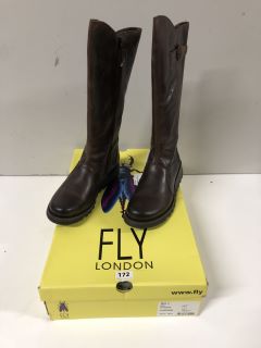 FLY LONDON MOL2 BOOTS SIZE 8