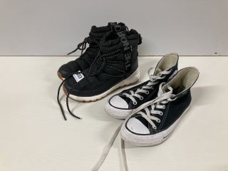TWO PAIRS OF FOOTWEAR TO INCLUDE THE NORTH FACE AND CONVERSE